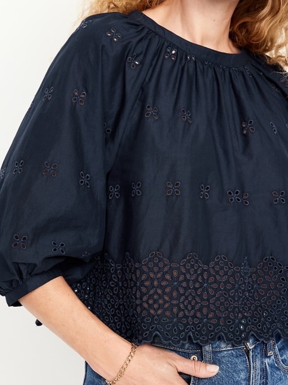 NWT Old Navy Eyelet Puff Sleeve Crop Medium